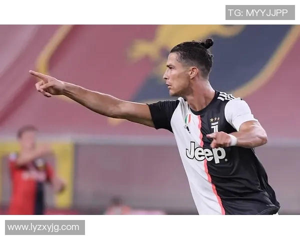 尤文图斯与热那亚激战正酣现场直播全程回顾与精彩瞬间分析