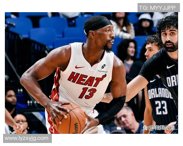 热火逆转骑士27分惊天大逆袭展现球队顽强斗志与不屈精神