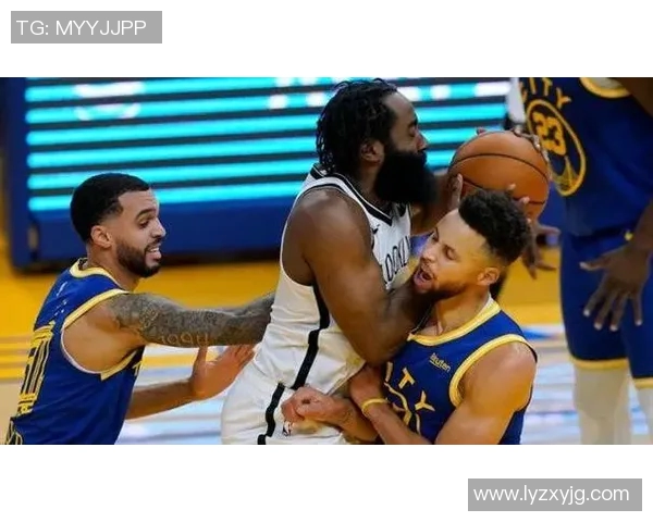 勇士与篮网精彩对决回顾十二月录播赛季亮点分析 勇士与篮网精彩对决回顾十二月录播赛季亮点分析