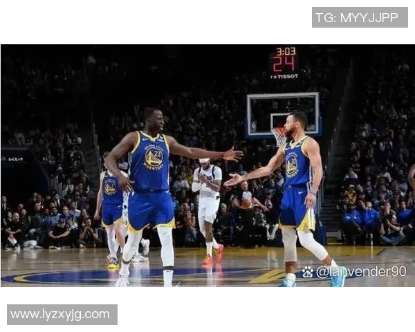 勇士与尼克斯精彩对决录像回放分析及精彩瞬间集锦